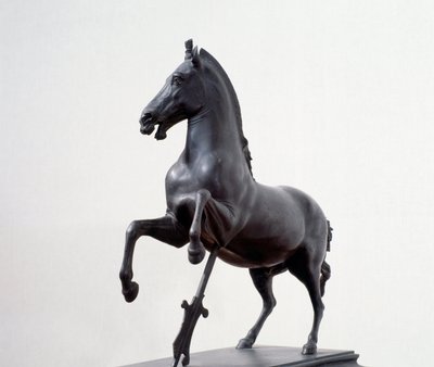 Cavallo al galoppo (scultura in bronzo da un originale greco del IV secolo a.C.) da Roman Roman