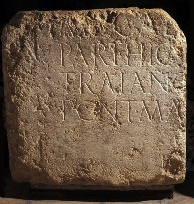 Parte di una più grande iscrizione adrianea, II secolo d.C. da Roman Roman