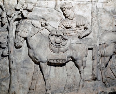Arte romana: carico di bottino. Stampo del 1862 che riproduce i bassorilievi della colonna di Traiano a Roma costruita durante il regno dell