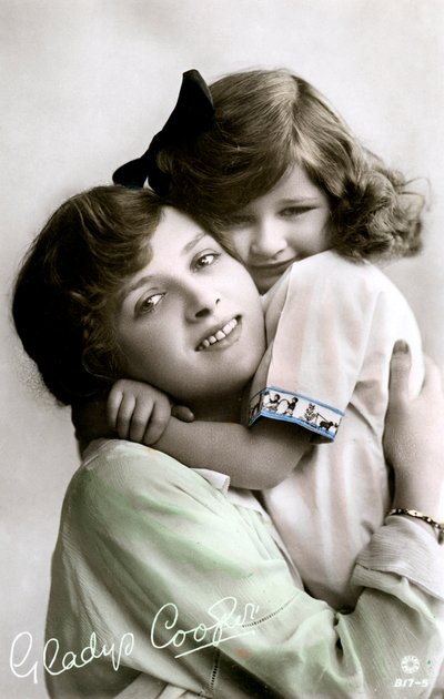 Gladys Cooper 1888-1971, attrice inglese, inizio XX secolo da Rotary Photo