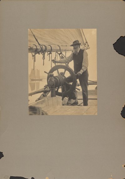 [Uomo alla ruota di una nave] da Rudolf Eickemeyer, Jr.