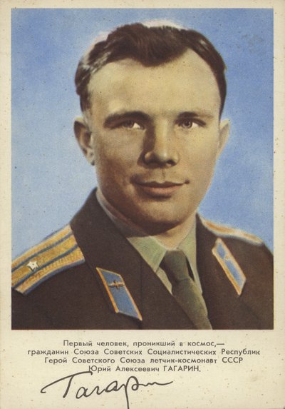 Yuri Gagarin, pilota e cosmonauta sovietico, il primo uomo nello spazio da Russian Photographer