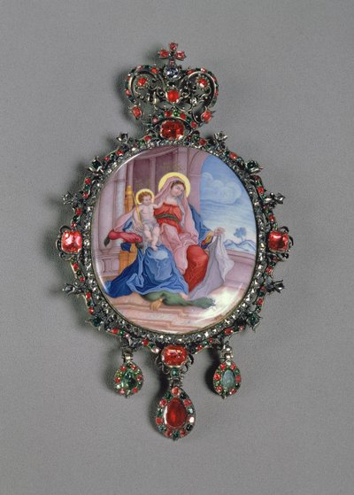 Panagia con miniatura della Madonna col Bambino (smalto dipinto e argento in rilievo con gioielli) da Russian School
