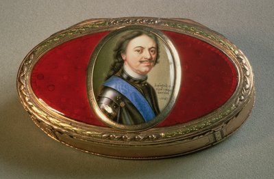 Tabacchiera con miniatura del ritratto di Pietro il Grande, 1727 (oro) da Russian School