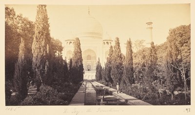 Agra; il Taj, dalla fontana da Samuel Bourne
