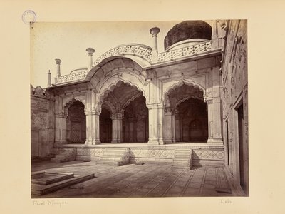 Delhi; il palazzo, la Moti Masjid (Moschea delle Perle) da Samuel Bourne