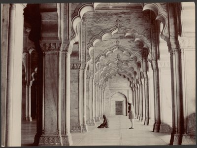 Interno della Moschea delle Perle, Agra da Samuel Bourne