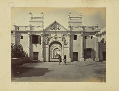 Lucknow; la Porta della Sirena, Kaiser Bagh da Samuel Bourne
