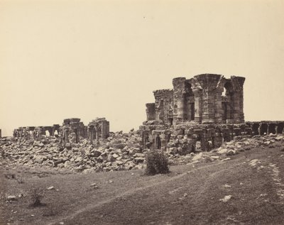 Rovine di Martand da sud-est da Samuel Bourne
