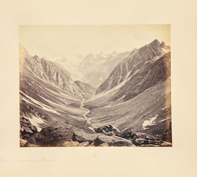 Valle e cime innevate, viste dal passo di Hampta, lato di Spiti da Samuel Bourne