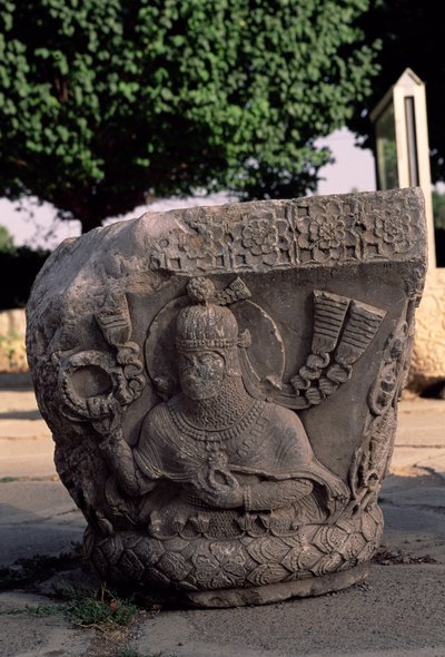 Capitello che mostra Khosrow II come guerriero vittorioso, c.620 da Sasanian School