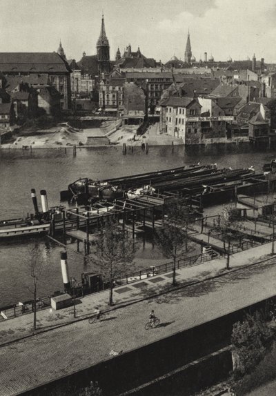 Berlino: Blick über die Spree zur Klosterstrasse da Sasha Stone