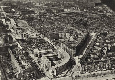 Berlino: Schonlankerstrasse, Edifici residenziali da Sasha Stone