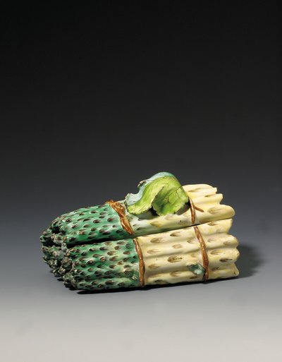 Terrina per asparagi con coperchio, c.1750 da Sceaux Factory