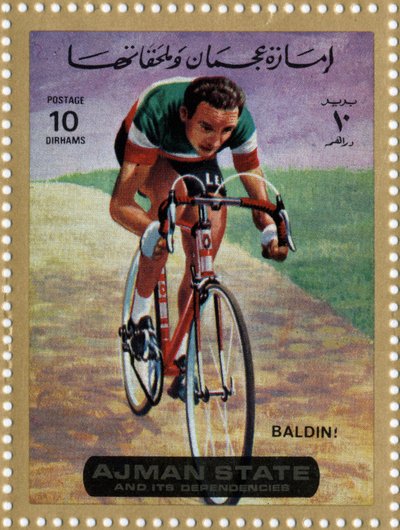 Francobollo degli Emirati Arabi Uniti che rappresenta il ciclista Ercole Baldini (nato nel 1933) da School Arabic