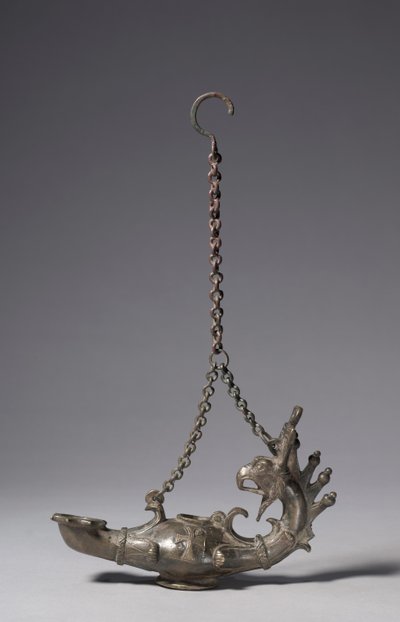 Lampada con manico a testa di grifone da School Byzantine