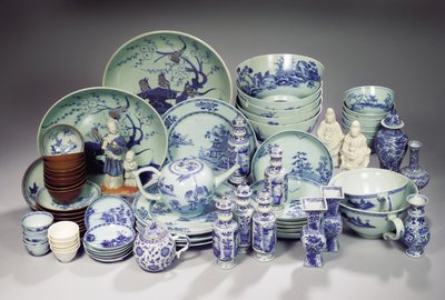 Un assortimento di porcellane 