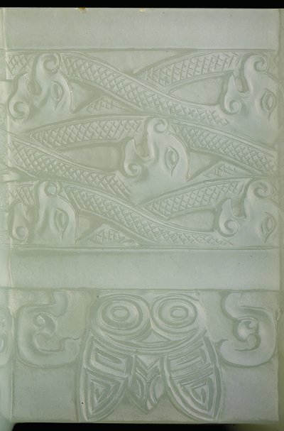 Dettaglio di un vaso arcaistico e coperchio, Tulu, periodo Qianlong (1736-95) da School Chinese