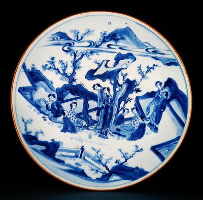 Piatto dipinto in blu sottosmalto con figure di signore, periodo di Transizione, c.1640 da School Chinese