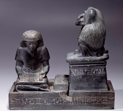 Antichità egizia: lo scriba Nebmertouf e la scimmia Thot, dio della scrittura e patrono degli scribi. Scultura in scisto. Regno di Amenofi III (1391-1353) da School Egyptian