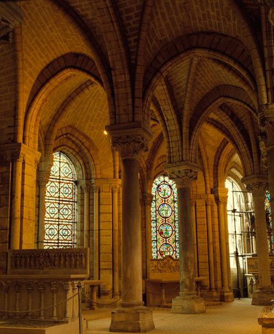 Arte gotica: chiavi di volta e nervature, deambulatorio della Basilica di Saint Denis (Saint Denis) da School French