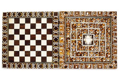 Scatola da gioco intarsiata della Germania meridionale, da Augusta o Norimberga, fine XVI-inizio XVII secolo da School German