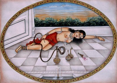 Signora che Si Gode il Narghilè e la Bevanda Miniatura su Carta da School Indian