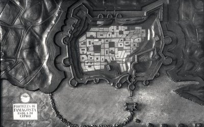 Mappa in rilievo della fortezza di Famagosta sull