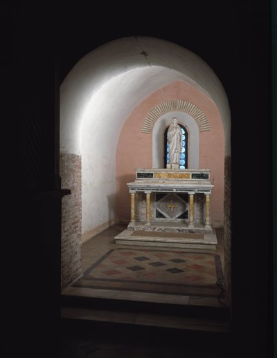 Veduta della seconda cappella della Chiesa dei Santi Vincenzo e Anastasio, Abbazia delle Tre Fontane vicino a Roma, Italia da School Italian