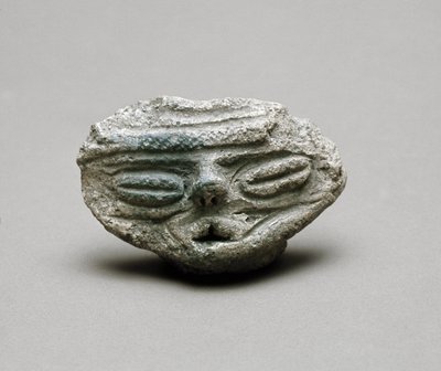 Testa in terracotta, periodo Jomon 6°-3° secolo a.C. da Japanese School