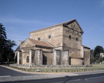 Vista esterna del battistero (IV secolo) da School Merovingian
