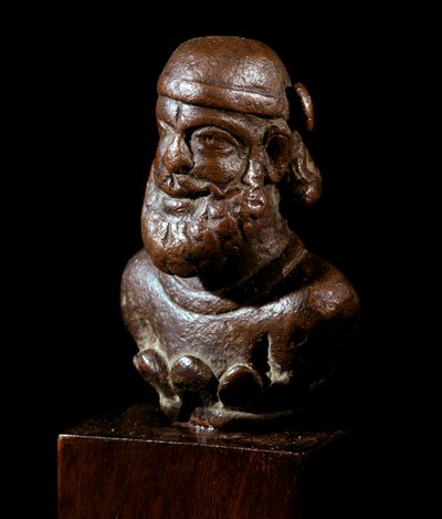 Arte persiana: busto di un principe partico in bronzo. II secolo a.C.-III secolo d.C. Berlino. Staatliche Museum da School Persian