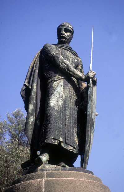 Statua del Re Afonso I, Guimaraes, Portogallo da School Portuguese