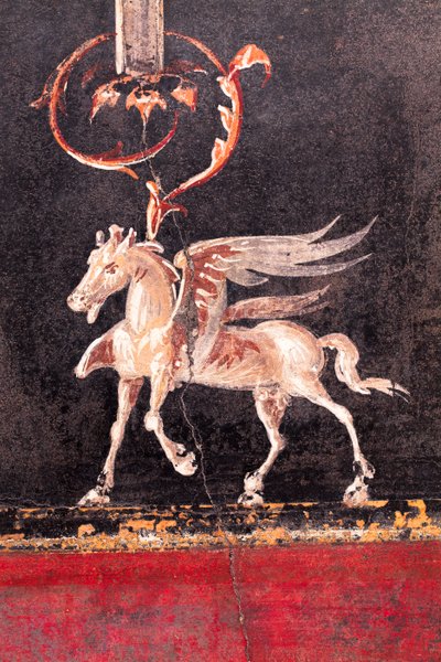 Decorazione architettonica con cavalli alati (pegasi), Ercolano da School Roman