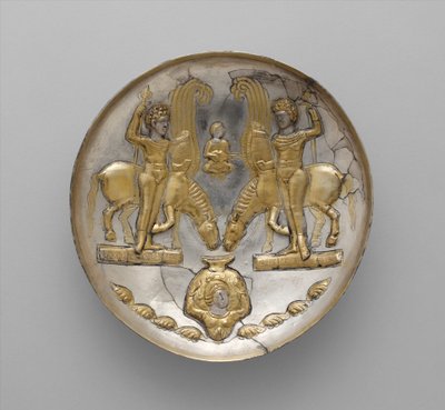 Piatto con giovani e cavalli alati, c.5°-6° secolo d.C. da School Sasanian