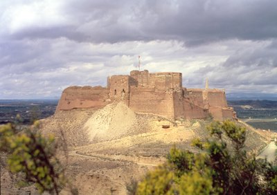 Castello di Monzon, dove il re Giacomo trascorse la sua infanzia da School Spanish