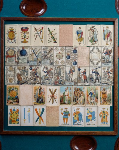 Carte da gioco, dettaglio da tavolo da gioco catalano, Spagna da School Spanish