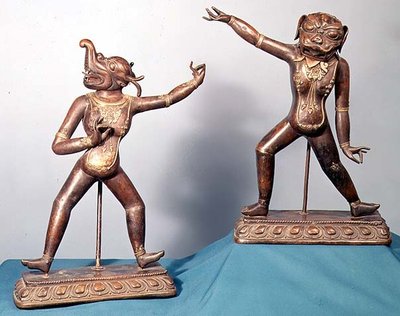 Due figure di Dakinis (bronzo) da School Tibetan