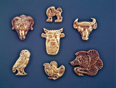 Placche ornamentali per abbigliamento con influenza greca da Scythian