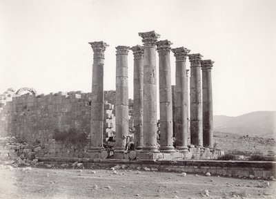 Tempio di Artemide da Sud-Est, Jerash, 1867 da Sergeant Henry Phillips