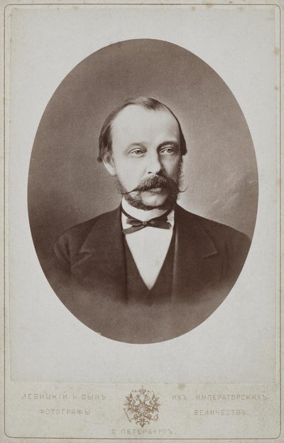 Ritratto del Conte Dmitry Andreyevich Tolstoy 1823-1889, 1887 da Sergei Lvovich Levitsky