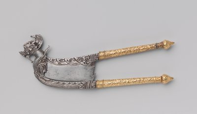 Taglia-betel, c.1690-1720 (ferro e oro) da Siamese School