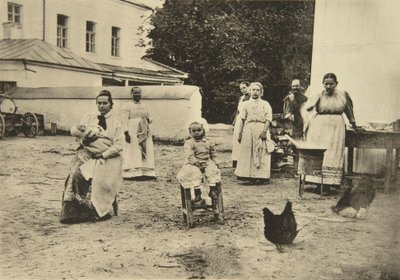 Preparazione della marmellata nel cortile della casa di Lev Tolstoj, Yasnaya Polyana, vicino a Tula, Russia da Sophia Andreevna Tolstaya