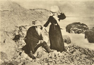 Lo scrittore russo Lev Tolstoj e sua moglie Sofia sul Mar Nero, Crimea, Russia, 1902 da Sophia Andreevna Tolstaya