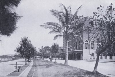 Esplanade, con Marine Hotel, Durban da South African Photographer