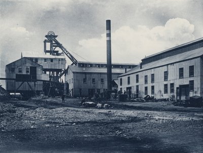 Attrezzatura per la testa, Langlaagte Royal Gold Mining Company da South African Photographer