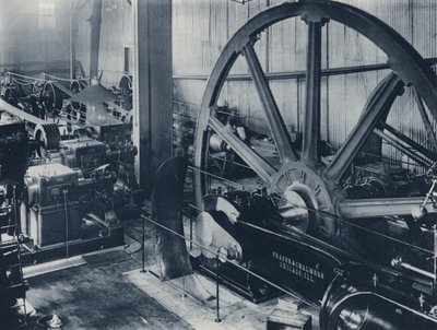 Interno, sala motori e dinamo, Crown Reef Gold Mining Company da South African Photographer