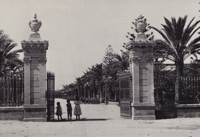 Cadice: Ingresso al Parco Genovese da Spanish Photographer