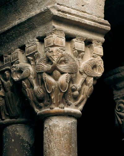Capitello di una colonna, dalla Chiesa di Santa Maria de l