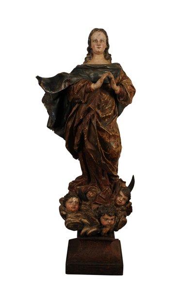 Scultura in legno della Madonna dell